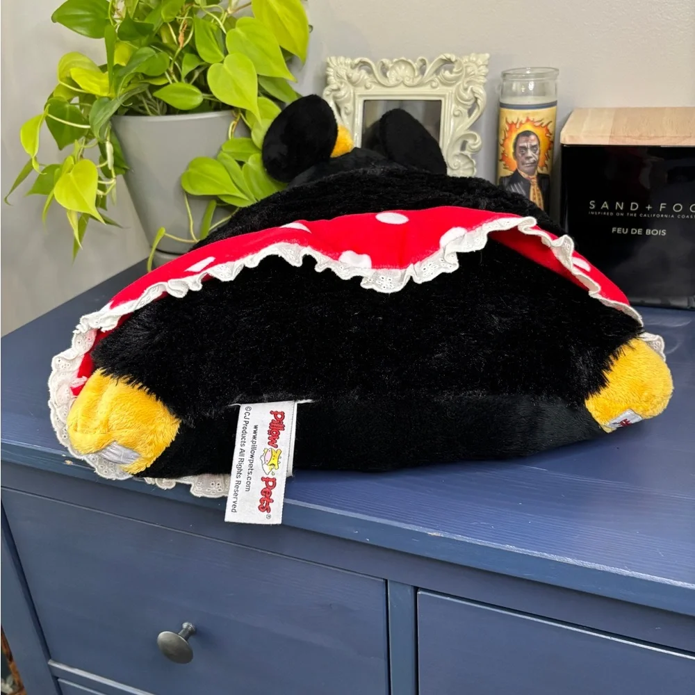 Disney Classic Minnie Mouse Pillowpet